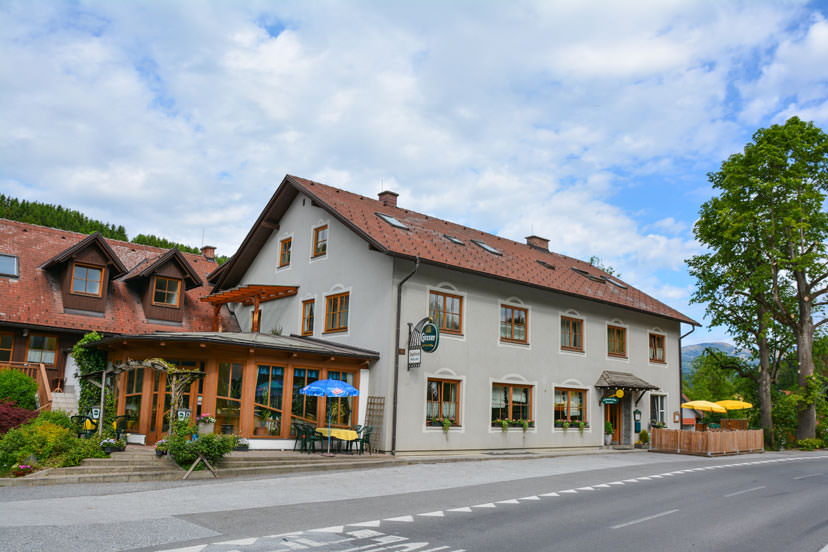 Dorfwirt Müller