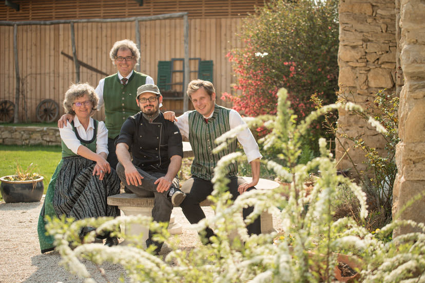 Gasthof  "Zur Lebing Au"
